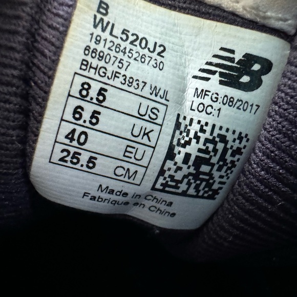 New Balance NB 520 x J Crew Sneakers Size 8.5 - Picture 5 of 5